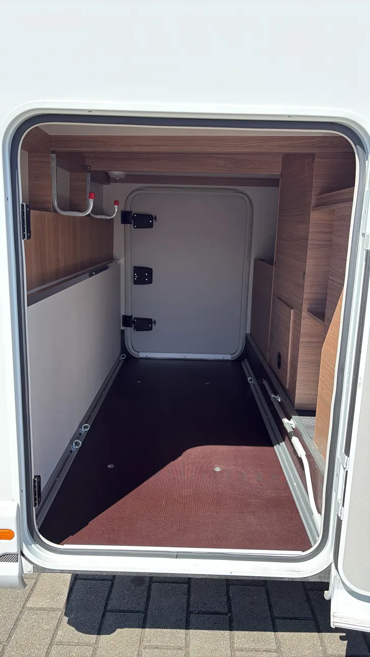 Heckgarage Knaus Van TI 650 MEG VANSATION sehr gepflegt