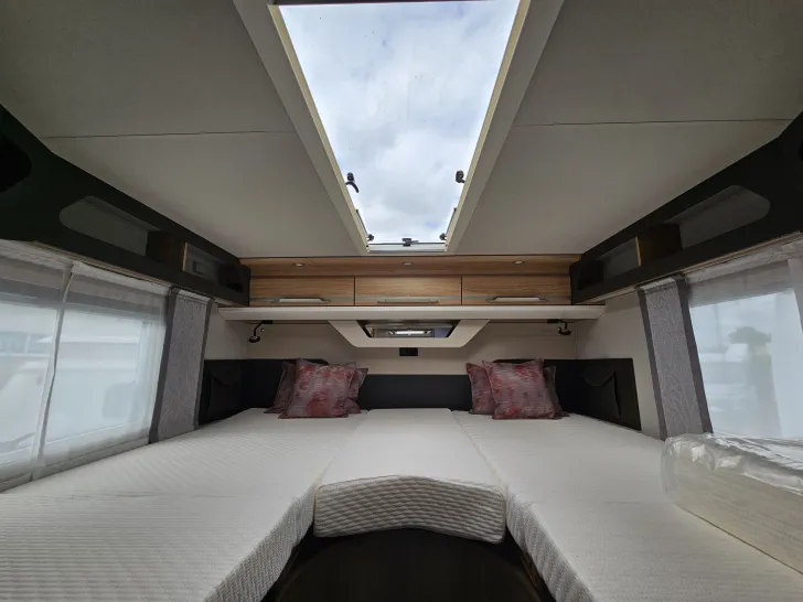 Fahrzeugbild Knaus Sky TI 700 MEG Platinum Selection NP über 120.000,- ! Mega #38
