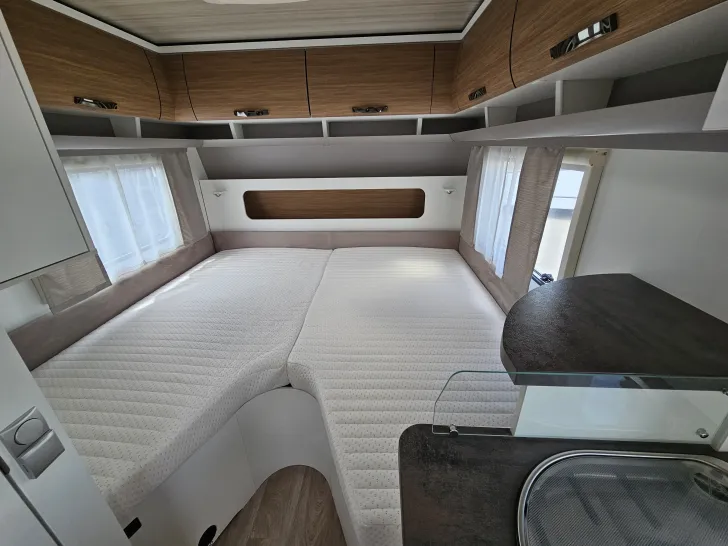 Fahrzeugbild Hymer Eriba Nova 480 ***** sehr guter Preis ! #10