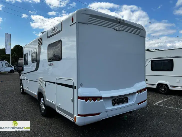 Fahrzeugbild LMC Cruiser Passion T 683*AHK*LUFTF*SOLAR*SAT*BORBET #4