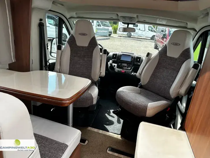 Fahrzeugbild LMC Cruiser Passion T 683*AHK*LUFTF*SOLAR*SAT*BORBET #14