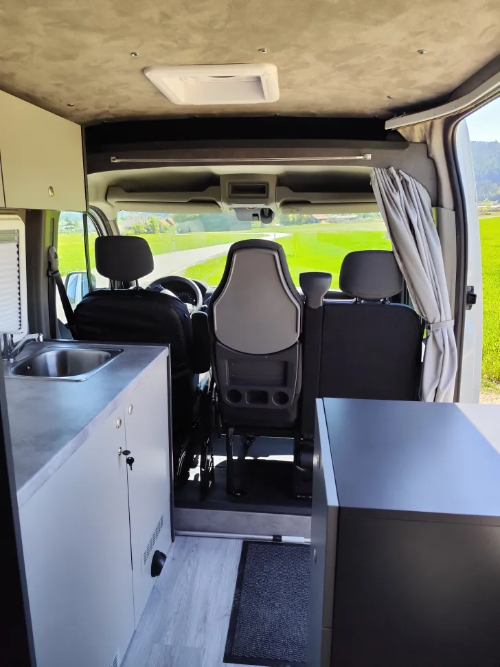Fahrzeugbild Renault Master sehr guter Zustand, Top-Auto #11