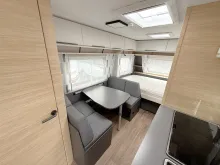 Fahrzeugbild Fendt Apero 495 SKM 2.000 kg Truma-Klimaanlage #11