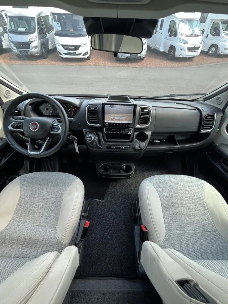 Fahrzeugbild Carado T 447 #7