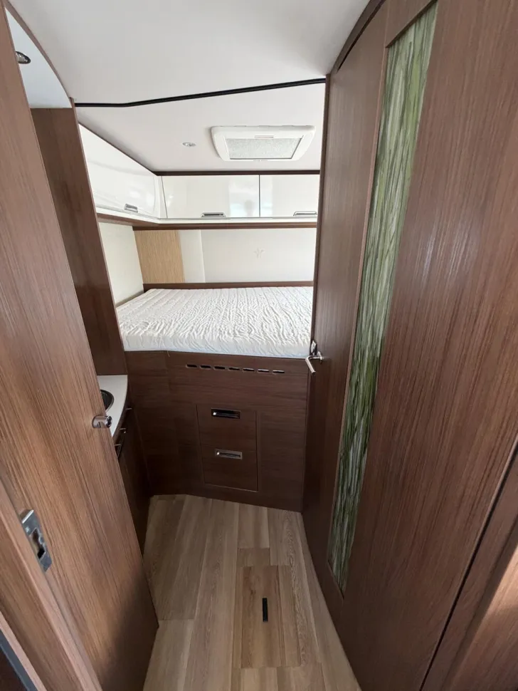 Fahrzeugbild Niesmann + Bischoff Arto 72 L #26