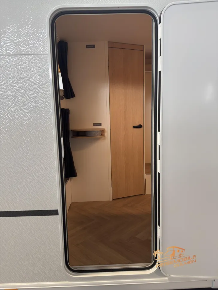 Fahrzeugbild LMC e:dero 470 K #10