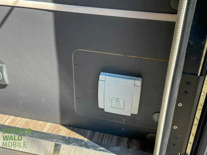 Fahrzeugbild Mobilvetta Kea I86*LITHIUM*KLIMA*SAT+TV*Outdoor*Uvm. #5