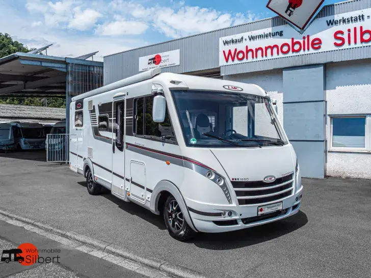Fahrzeugbild LMC Explorer I 680 G Comfortline - Lithium*TV*Einzelbetten+Hubb #1