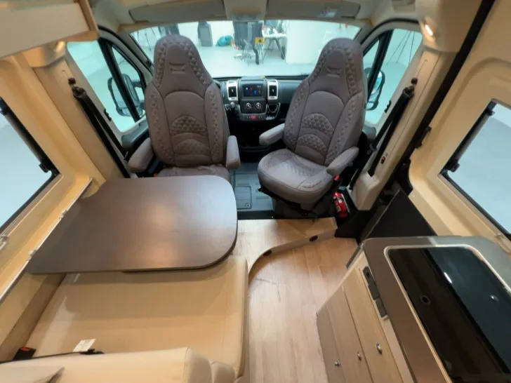 Fahrzeugbild Dreamer D 43 UP/1.Hand/Festbett+Aufstelldach/Klima/Marki #9