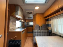 Fahrzeugbild Weinsberg Orbiter 631 G/Festbett/Garage/Klima/DPF-Grün #10