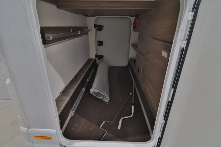 Fahrzeugbild Knaus Live TI650 MEG/Einzelbetten/Garage/Klima/Markise #6