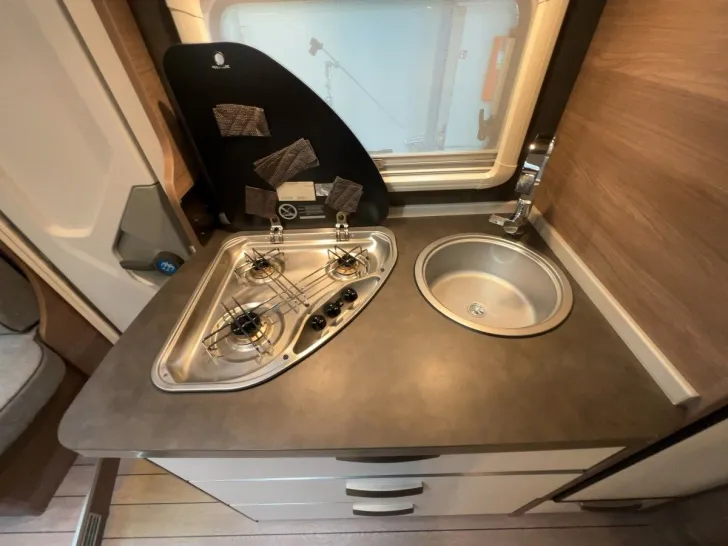 Fahrzeugbild Knaus Live TI650 MEG/Einzelbetten/Garage/Klima/Markise #13