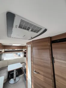 Fahrzeugbild Dethleffs Nomad 530 DR #4