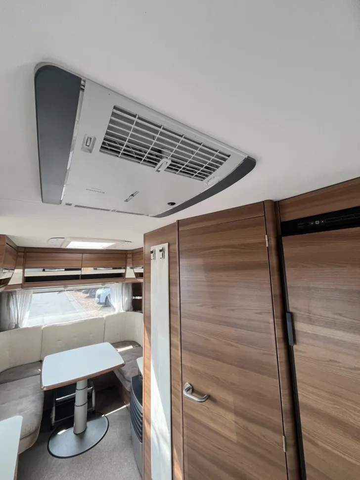 Fahrzeugbild Dethleffs Nomad 530 DR #4
