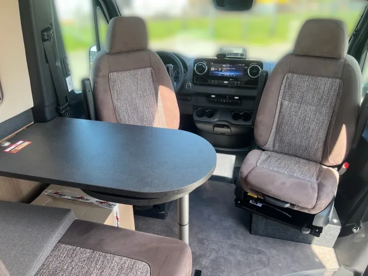Fahrzeugbild Malibu Genius performance 4x4 641 LE Mercedes #11