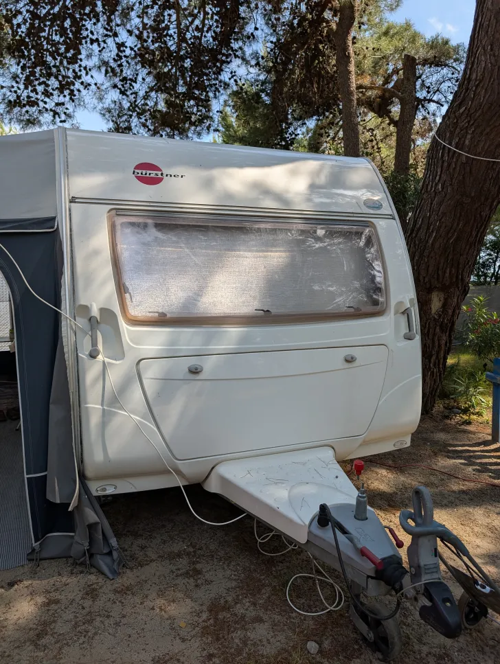 Fahrzeugbild Bürstner Ventana 410 TS Guter sauberer Zustand #3