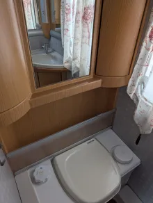 Fahrzeugbild Bürstner Ventana 410 TS Guter sauberer Zustand #7