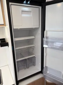 Fahrzeugbild Mooveo VAN-63EB - Automatik - Vollausstattung #17