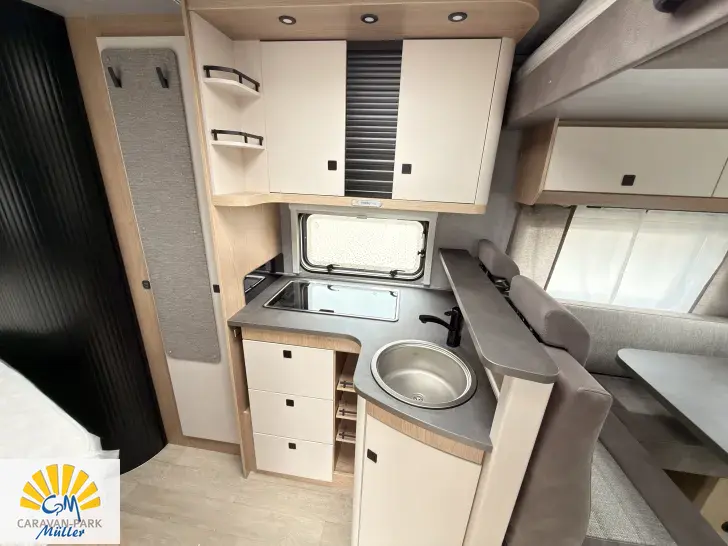 Fahrzeugbild Hobby ONTOUR T 700 FH !!! Fahrzeug mit 3500 KG !!! #8