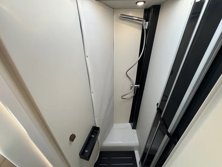 Fahrzeugbild Mobilvetta Kea Kompakt P 64 - SAT, TV, SOLAR, LITHIUM,... #32