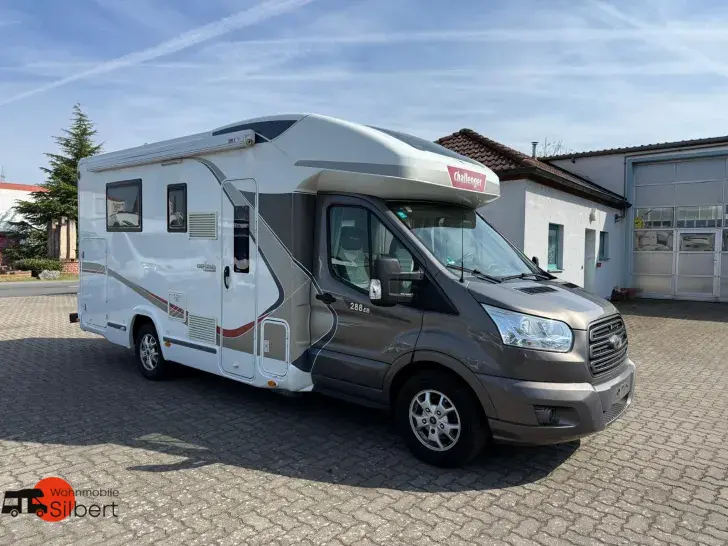 Fahrzeugbild Challenger Genesis 288 EB Special Edition #1