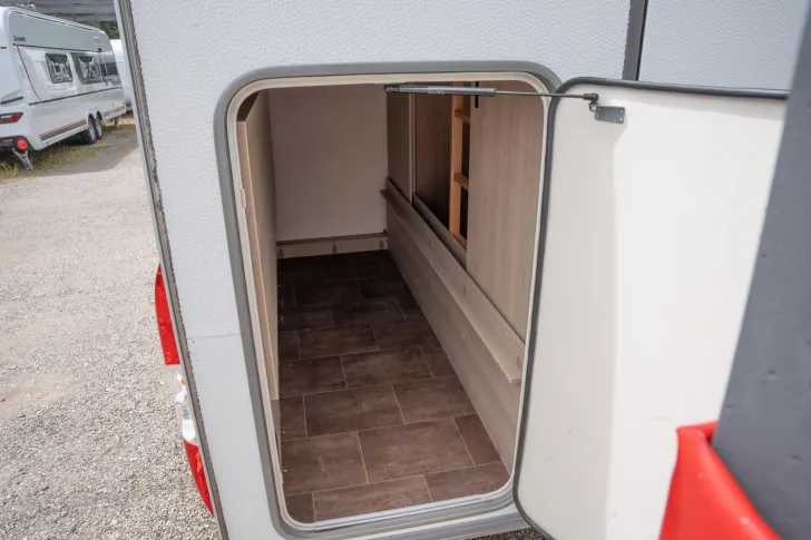 Fahrzeugbild Bürstner Averso 495 TK MoverTrumaXT+Fliegentüre+1500Kg #6