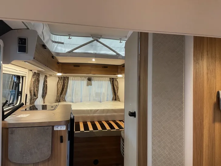 Fahrzeugbild Hymer Eriba Touring 430 #8
