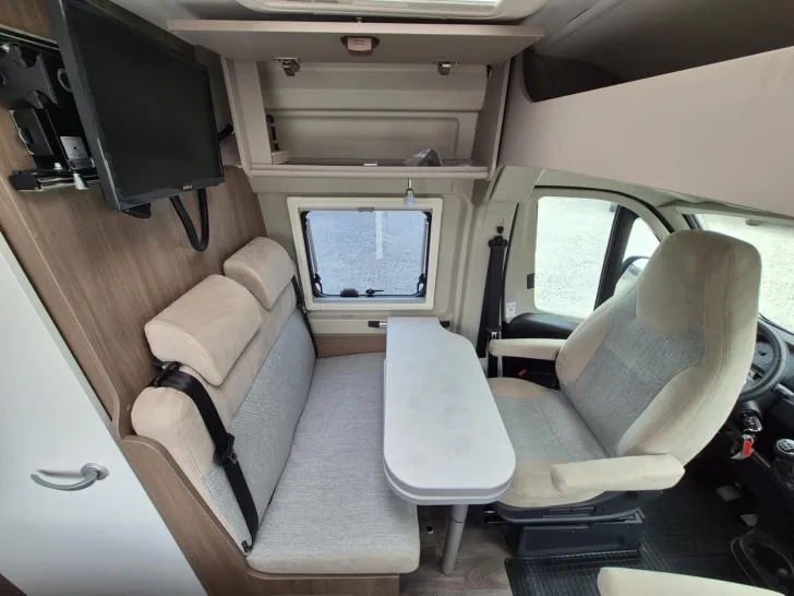 Fahrzeugbild Carado pro CV 540 Combi 4,Radio-Rückfahrkamera,AHK #19