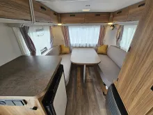 Fahrzeugbild Hymer Eriba Touring 320 Mover,Biketr.1100 KG #11