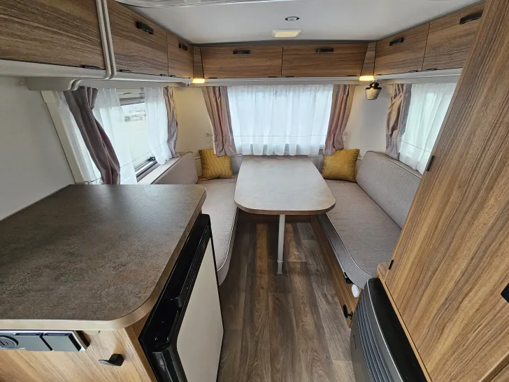 Fahrzeugbild Hymer Eriba Touring 320 Mover,Biketr.1100 KG #11