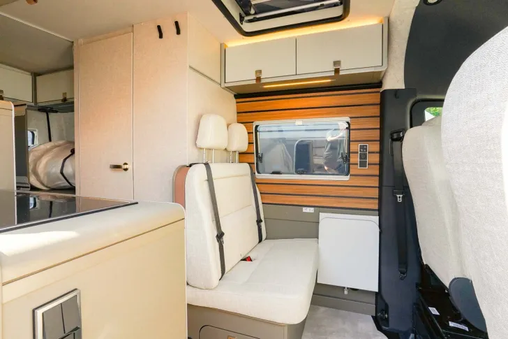 Fahrzeugbild Hymer Grand Canyon S CrossOver 600 VORTEIL: 16.350 EUR #7