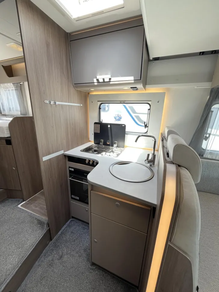 Fahrzeugbild Carado T 447 #10