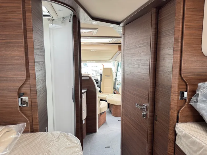 Fahrzeugbild Carthago chic c-line I 4.9 LE L SuperPaket*Wechselrichter*4,5t #15