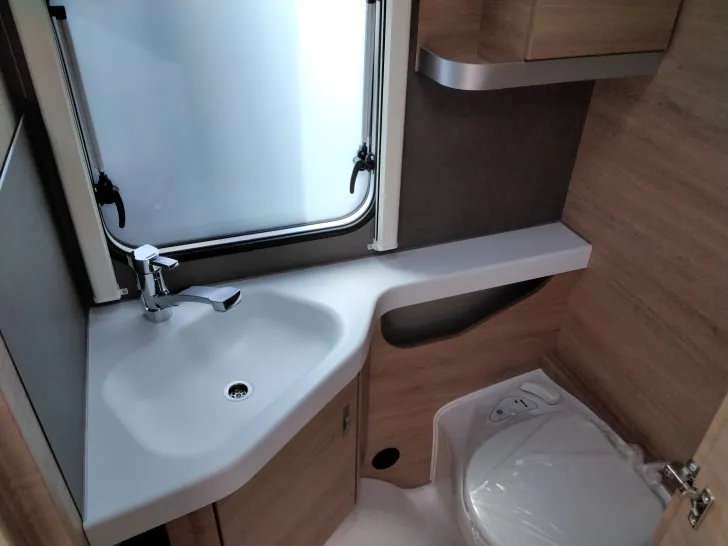 Fahrzeugbild Knaus Südwind 540 UE Black Selection Modell 2026 #12