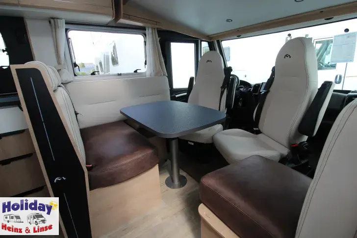 Fahrzeugbild Mooveo INT 69EB 180 PS Automatik #7