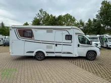 Fahrzeugbild Etrusco 7400QBC #2