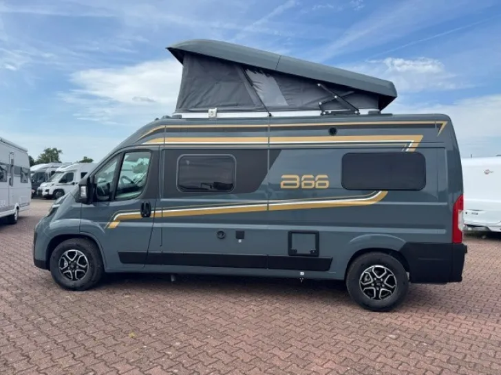 Fahrzeugbild Bürstner B66 600 C Mit Aufstelldach #6
