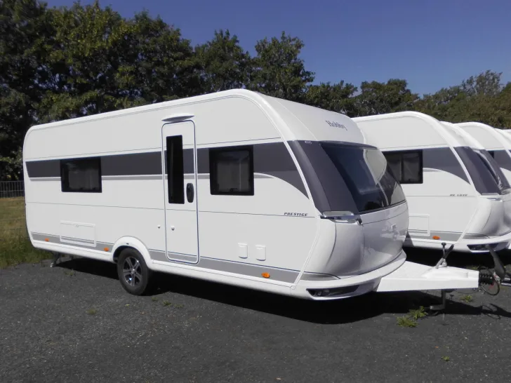 Fahrzeugbild Hobby Prestige 560 WLU 2026 Einzelbetten + Heckbad #1