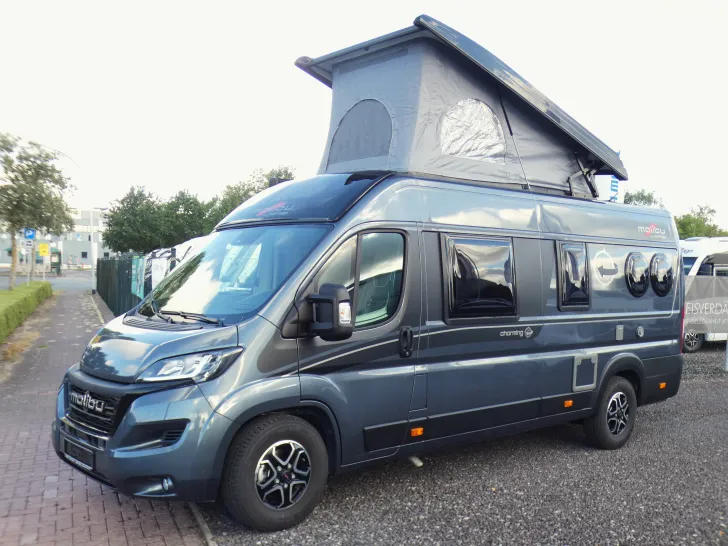 Fahrzeugbild Malibu Van First Class - Two Rooms 640 LE RB charming GT skyview #4