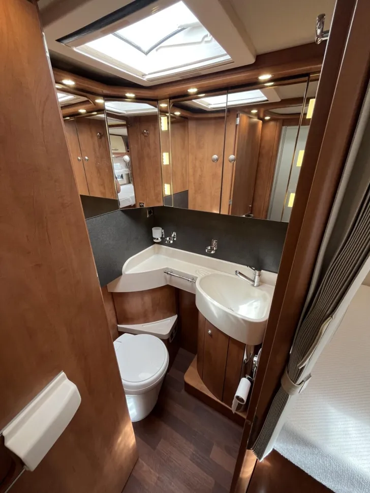 Fahrzeugbild Carthago chic c-line I Chick C Line  4.9 #12