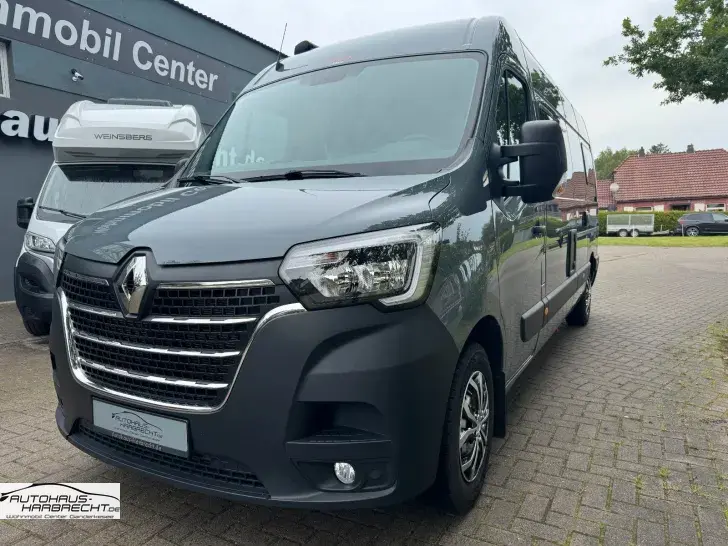 Fahrzeugbild Ahorn Camp VAN 620-Längsbetten-Dieselhzg-Luftfahrw.-Dynav. #1