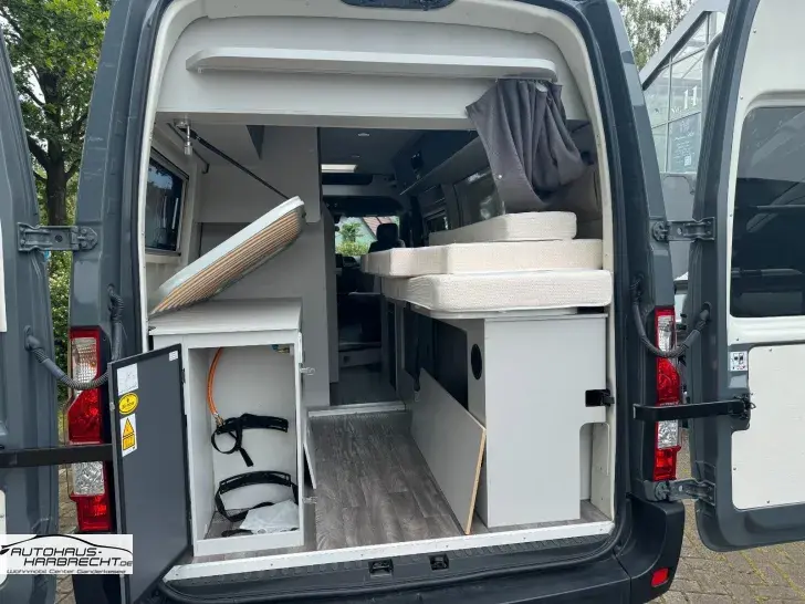 Fahrzeugbild Ahorn Camp VAN 620-Längsbetten-Dieselhzg-Luftfahrw.-Dynav. #19