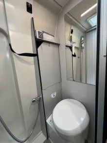 Fahrzeugbild Ahorn Camp VAN 620-Längsbetten-Dieselhzg-Luftfahrw.-Dynav. #30