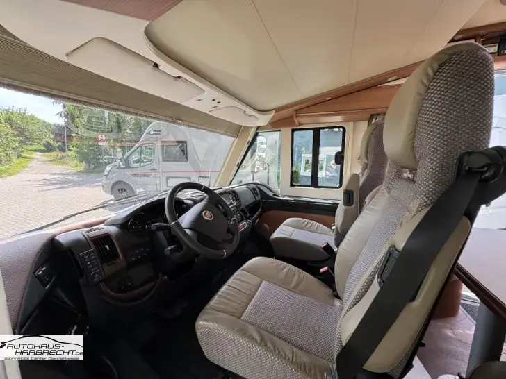 Fahrzeugbild Carthago chic c-line 4.2-Standklima-Luftfederung-Hubstütz #13