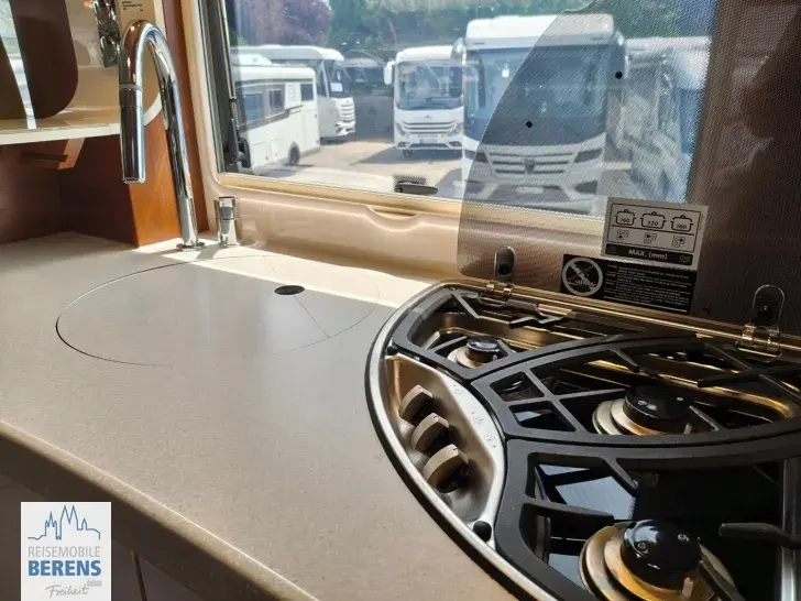 Fahrzeugbild Carthago liner-for-two I 53 Iveco #13