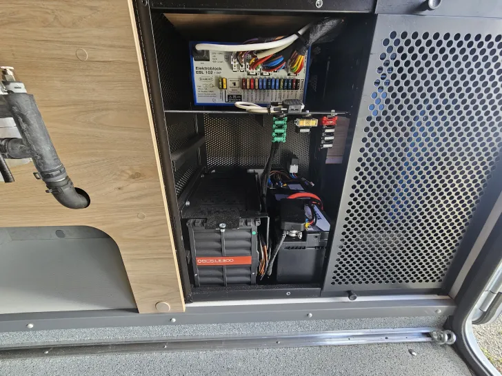 Fahrzeugbild Dethleffs Esprit I 7150-2 EBL TwinSAT,Dachklima,Lithium,Alde #24