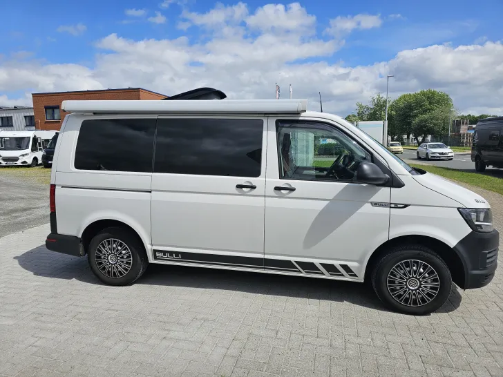 Fahrzeugbild VW Multivan T6 Profi Ausbau Campervan #4