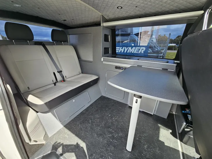 Fahrzeugbild VW Multivan T6 Profi Ausbau Campervan #6