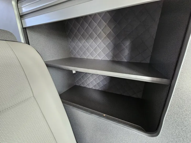 Fahrzeugbild VW Multivan T6 Profi Ausbau Campervan #14