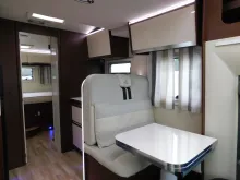 Fahrzeugbild Ahorn Camp Alaska TD Automatik, Hubbett, Luftfeder, TV+SAT #9